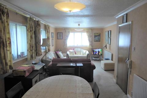 1a Fir Tree Road, Hounslow, TW4 7HH