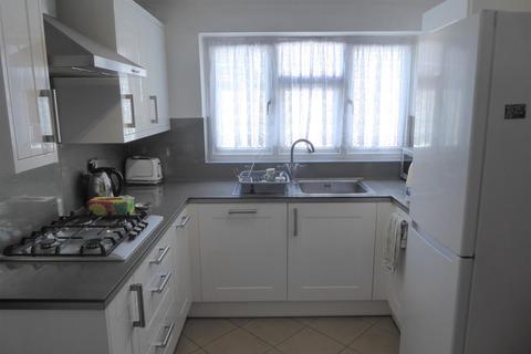 1a Fir Tree Road, Hounslow, TW4 7HH