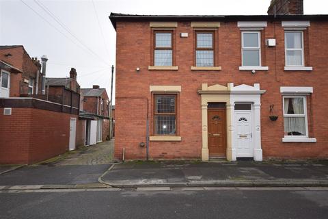 2 bedroom terraced house to rent - Hoghton Street, Lostock Hall, Preston