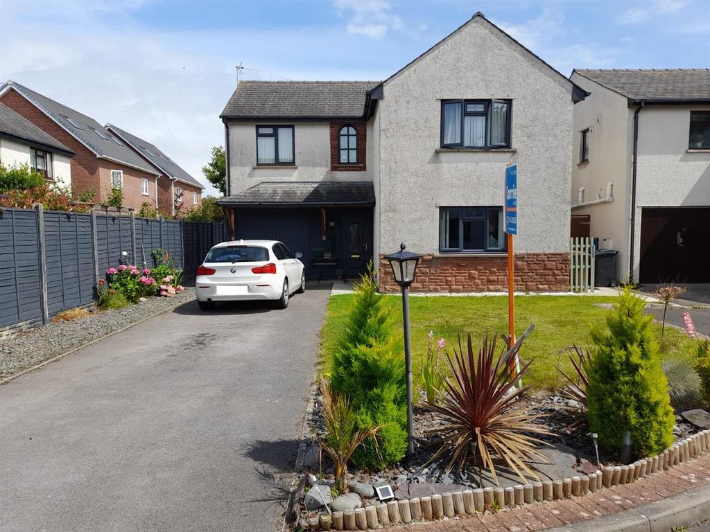 Fairways Drive, Walney, BarrowInFurness 3 bed detached house for sale