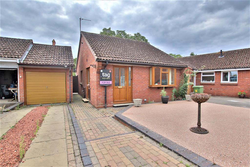 Bowler Road, Northway, Tewkesbury 2 bed bungalow £285,000