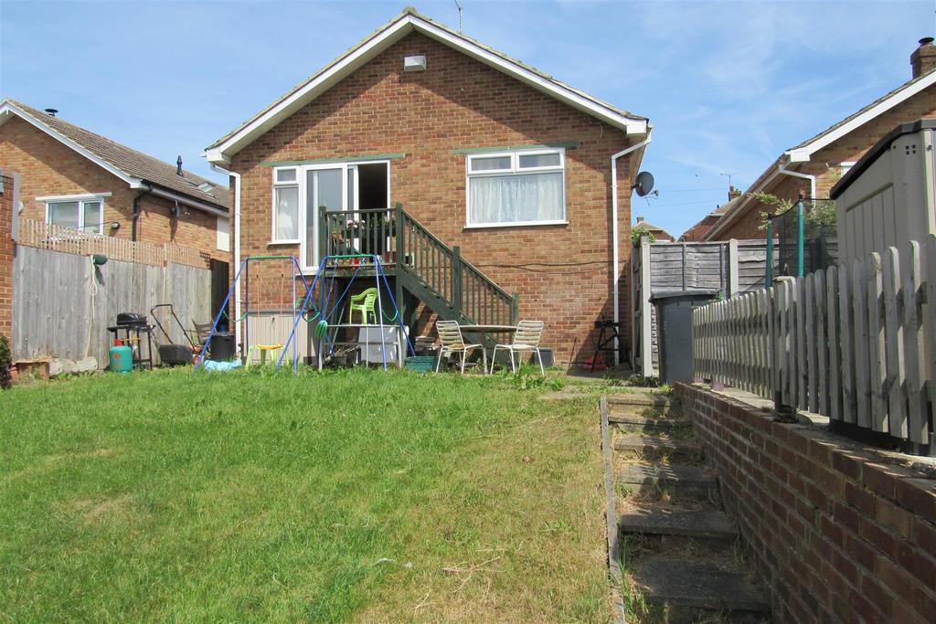 Strode Park Road, Herne Bay 3 bed detached bungalow for sale £325,000