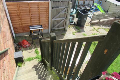 25 Strode Park Road, Herne Bay, CT6 7JG