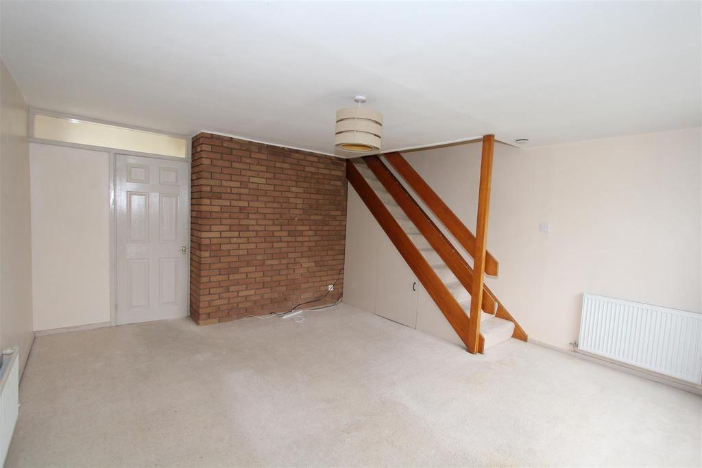 Rosebank, Lymm 4 bed link detached house £435,000
