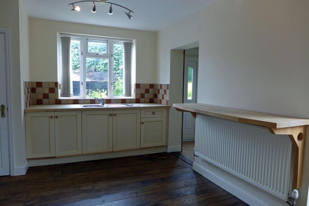 Shenstone Avenue, Norton 2 bed semidetached house £775 pcm (£179 pw)