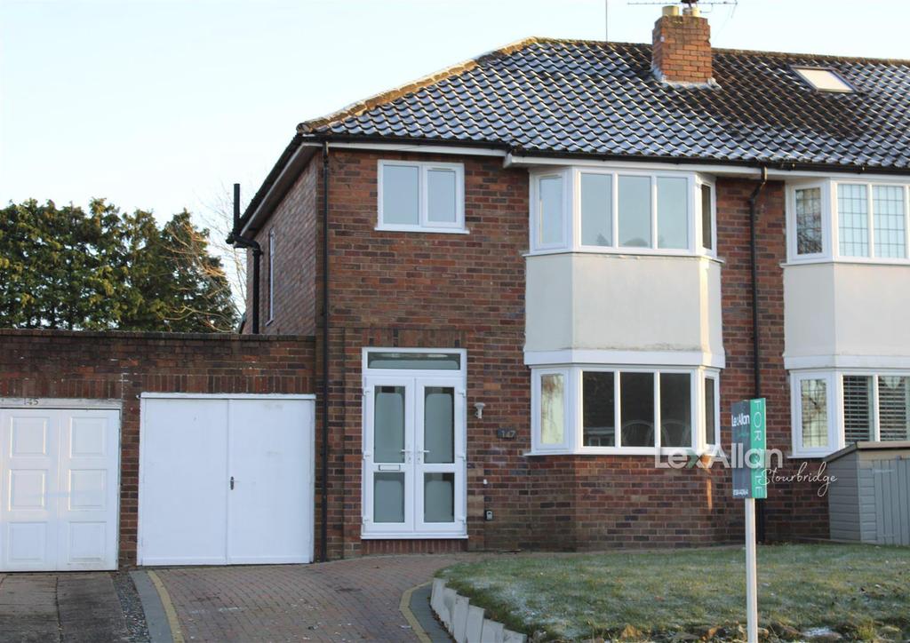 The Broadway, Norton, Stourbridge 3 bed semidetached house £330,000