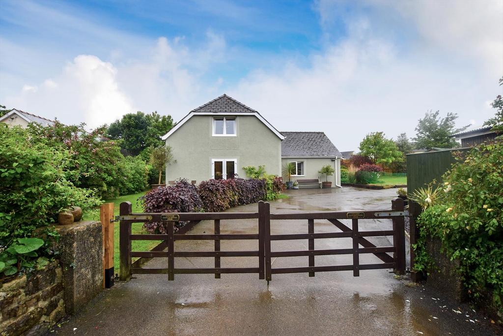 Hawkesbury Lodge, Spittal, Haverfordwest 4 bed detached house £400,000