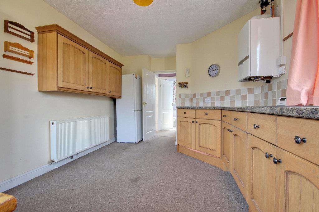Good size Kitchen