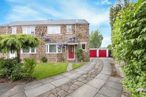 24 Leyfield Road, Dore, Sheffield, S17 3EE