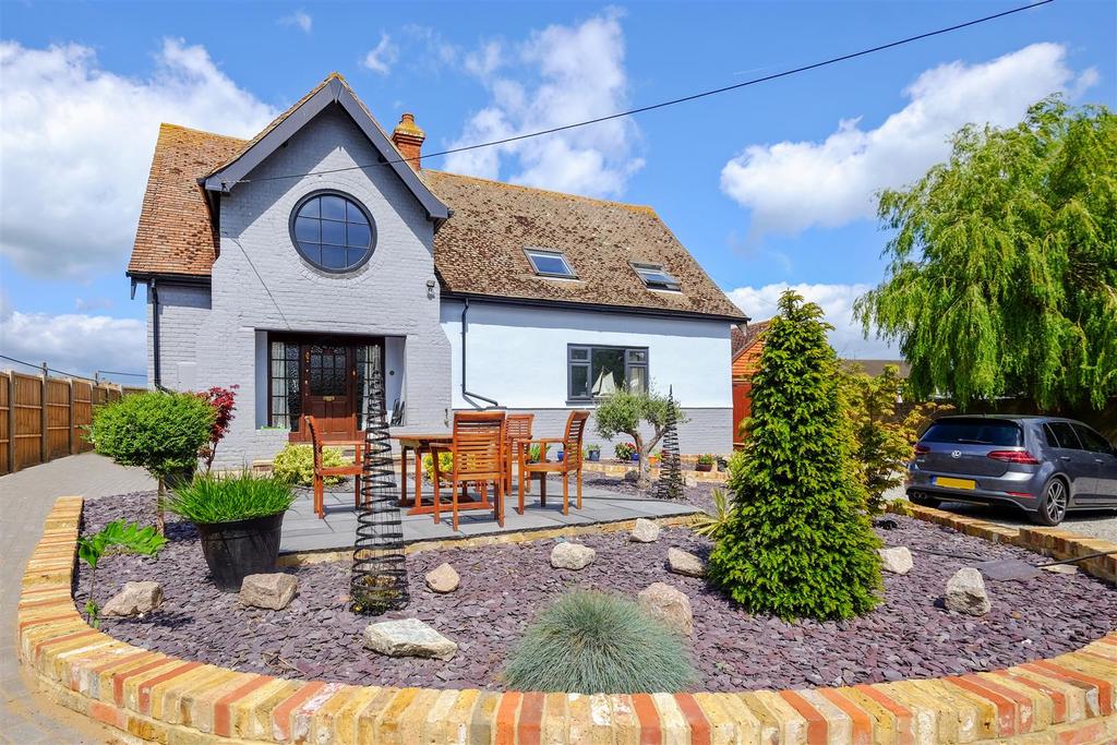 Golden Hill, Whitstable 4 bed detached house for sale £725,000