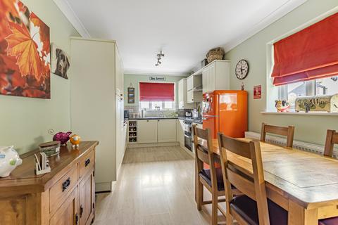 8 Hyde Road, Royal Wootton Bassett, Swindon, SN4 8GA