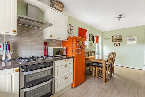 8 Hyde Road, Royal Wootton Bassett, Swindon, SN4 8GA