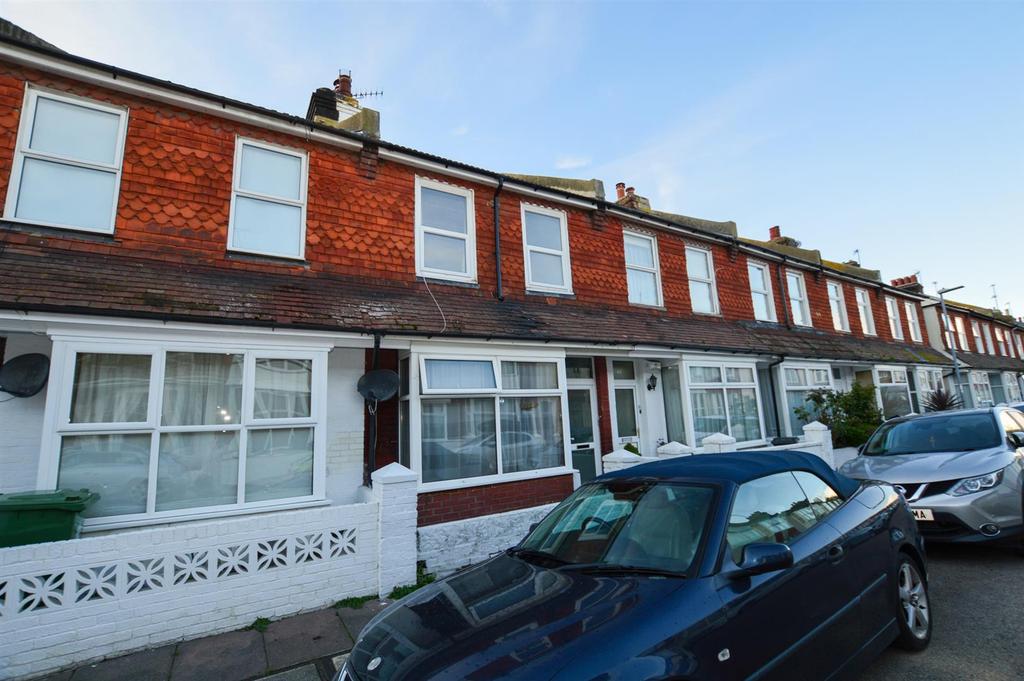 Dursley Road, Eastbourne 1 bed flat £700 pcm (£162 pw)