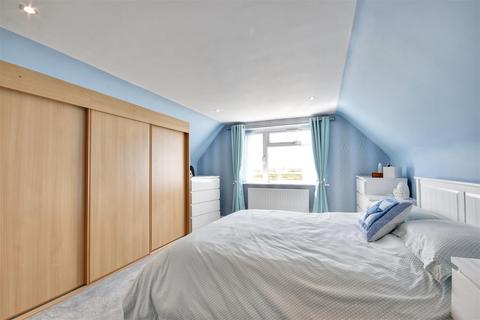 3 bedroom detached house for sale - Lydd On Sea, Romney Marsh
