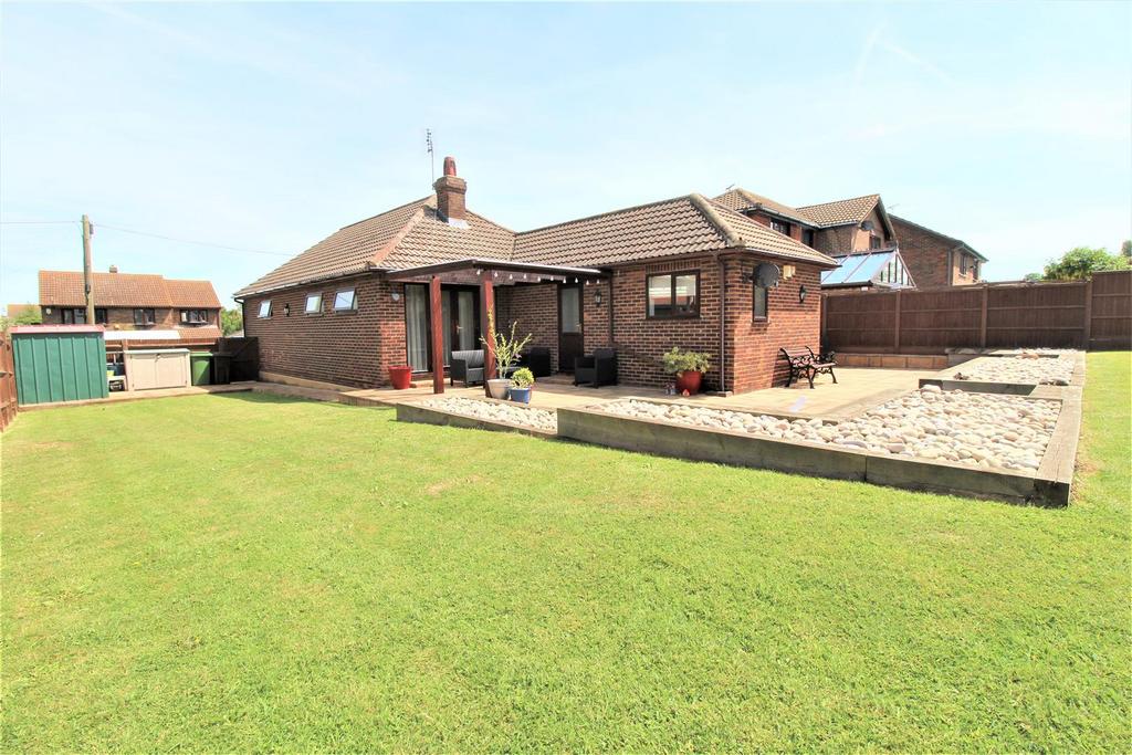 Scarborough Drive, Minster On Sea... 3 bed house £485,000