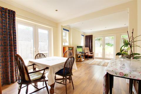 22 Park Road, Hemel Hempstead, HP1 1JS