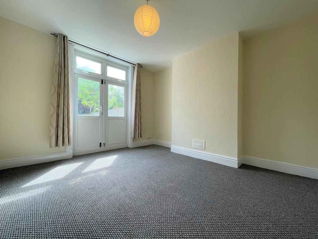 Glendower Avenue, Coventry 3 bed terraced house £800 pcm (£185 pw)