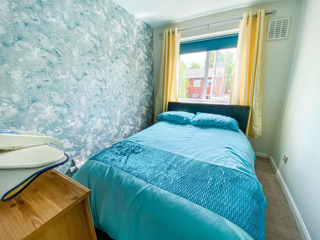 Thornton Bed3.JPG