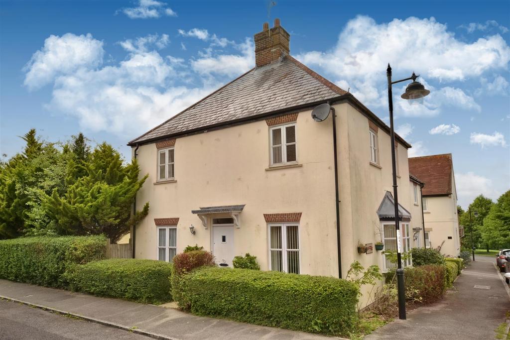 Deverel Road, Charlton Down, Dorchester 3 bed semidetached house £
