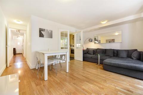 5 Mandrell Road, London, SW2 5EF