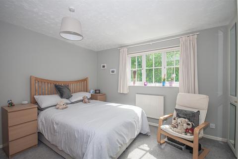 19 Hidcote Way, Great Notley, Braintree, CM77 7XT