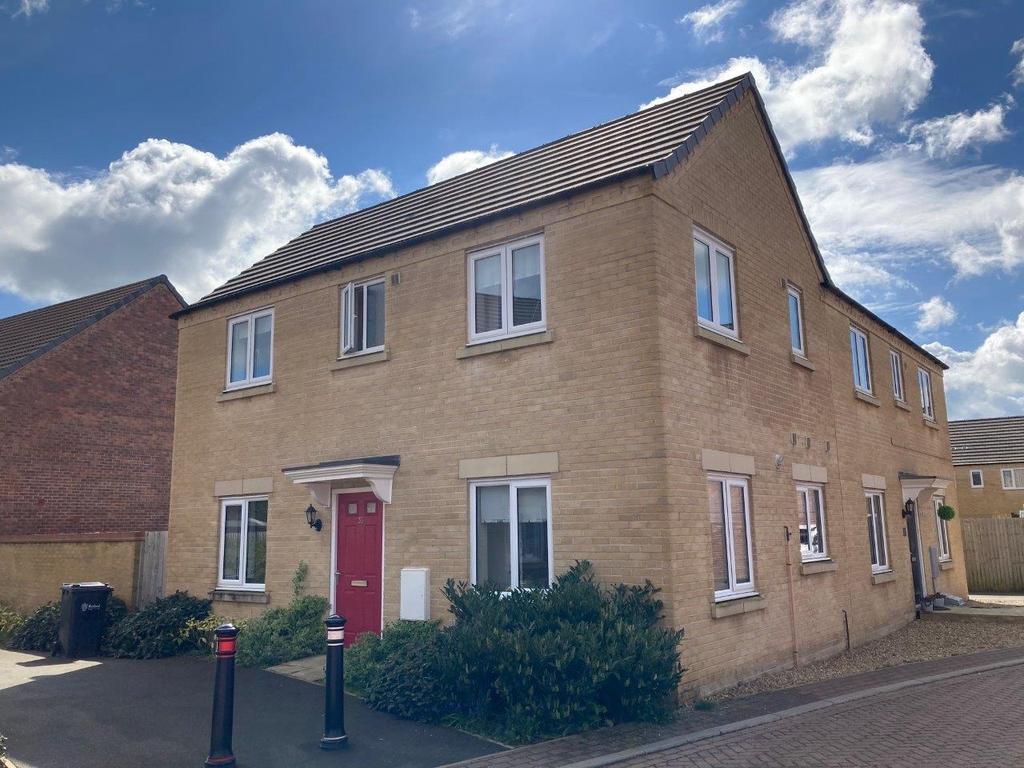Cornflower Crescent, Barleythorpe, Oakham 3 bed semidetached house £