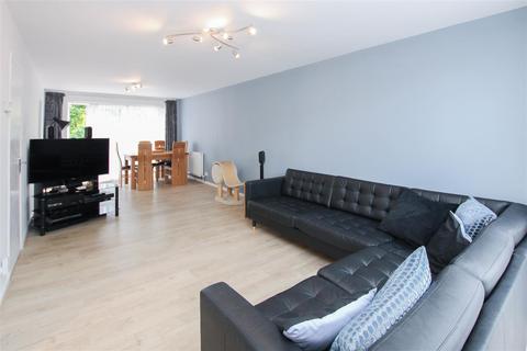 40 Hamilton Crescent, Warley, Brentwood, CM14 5ES