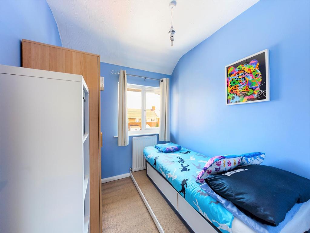Bed 3.jpg