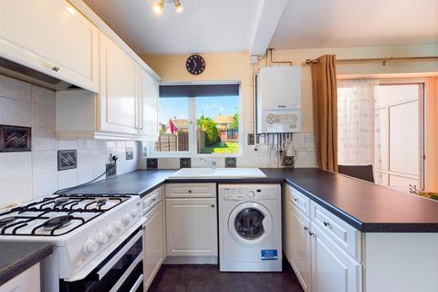 26 Lancelot Avenue, Strood, Rochester, ME2 2YU