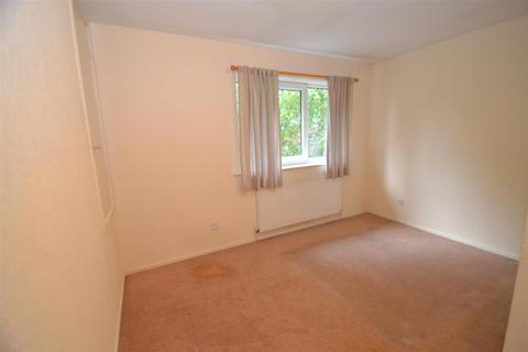24 Adwalton Close, Drighlington, Bradford, BD11 1DQ