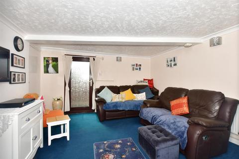 74 Boundary Road, Ramsgate, CT11 7NR