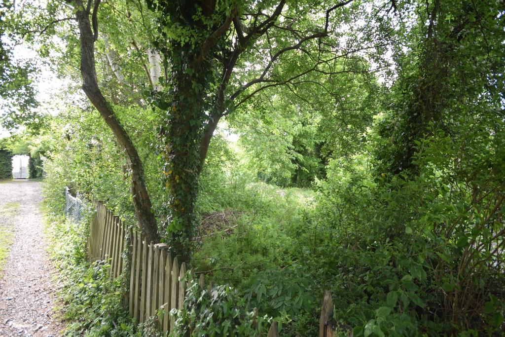 South West of Crees Inn, Main Street, PH2 9JU 2 bed property