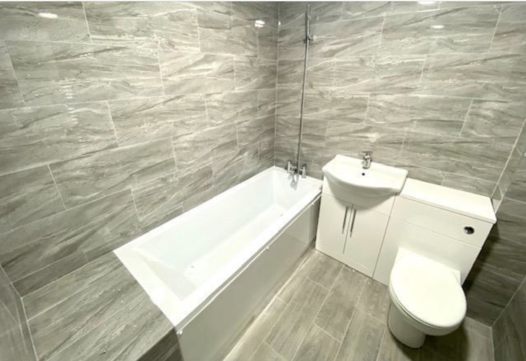 Dudley Road, Wolverhampton WV2 2 bed apartment £750 pcm (£173 pw)