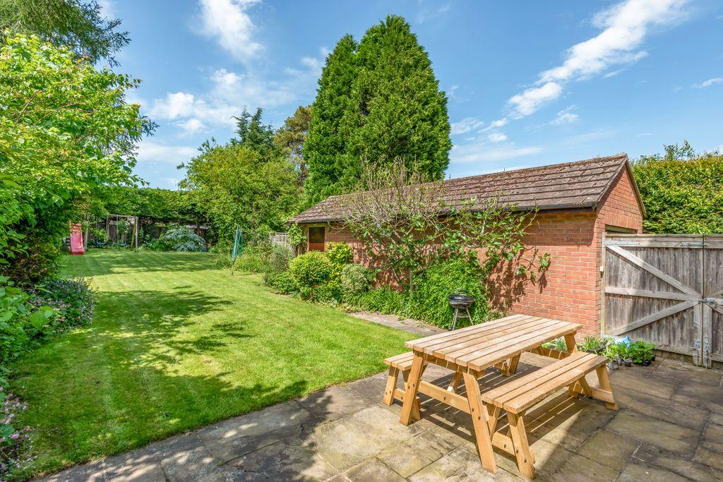 Oakley Lane, Oakley, Basingstoke RG23... 4 bed detached house £750,000