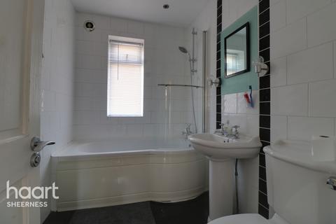 18 Harps Avenue, Minster On Sea, Sheerness, ME12 3PF