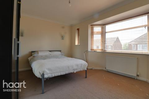 18 Harps Avenue, Minster On Sea, Sheerness, ME12 3PF