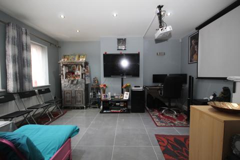 94 Lyon Park Avenue, Wembley, HA0 4EY