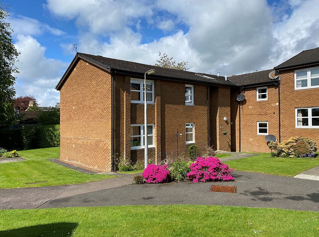 Strathearn Court, Crieff PH7 1 bed apartment £80,000