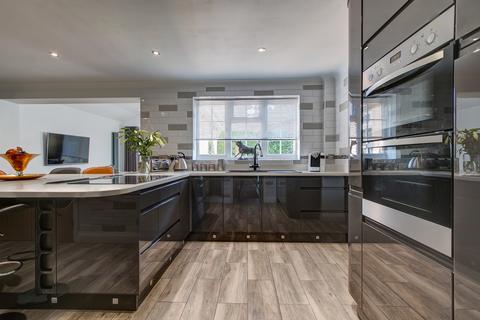 23 Blackstitch Lane, Redditch, B97 5TE
