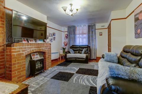 193 Hewell Road, Redditch, B97 6BA