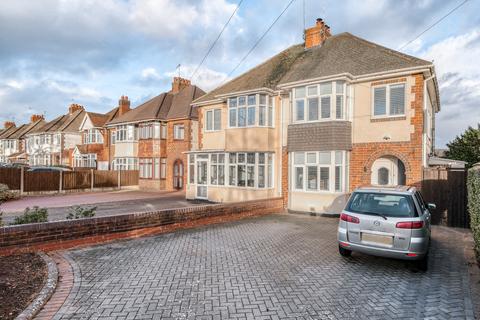 43 Studley Road, Redditch, B98 7HE