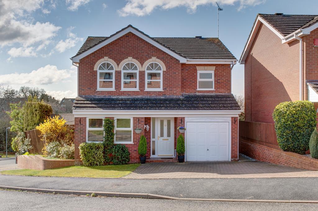 Priest Meadow Close, Astwood Bank, Redditch, B96 6HT 4 bed detached