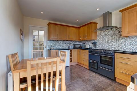 54 Priest Meadow Close, Astwood Bank, Redditch, B96 6HT