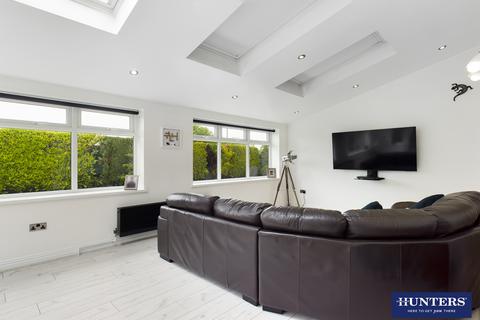 2 Whiterocks Grove, Sunderland, SR6 7LL