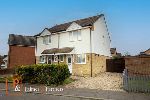 3 bedroom semi-detached house to rent - Billsdale Close, Colchester, Essex, CO4