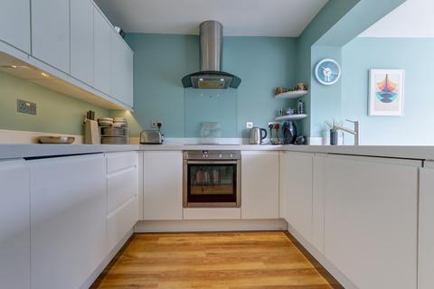 40 Priest Meadow Close, Astwood Bank, Redditch, B96 6HT