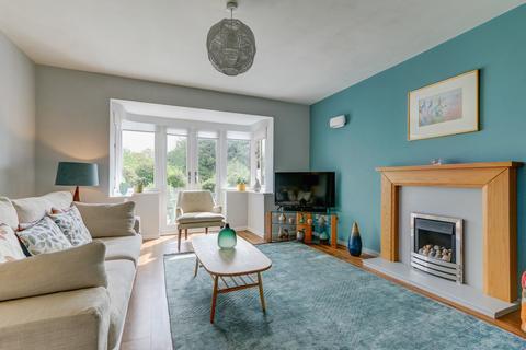 40 Priest Meadow Close, Astwood Bank, Redditch, B96 6HT