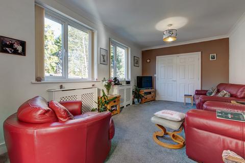 4 Fir Tree Drive, Redditch, B97 4AX