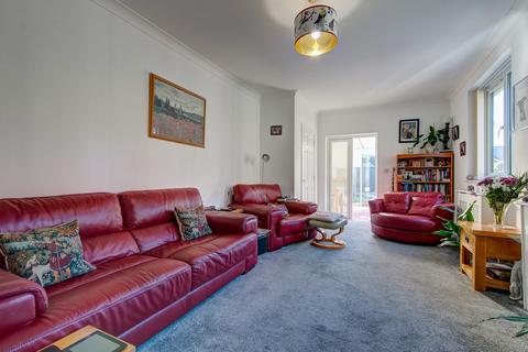 4 Fir Tree Drive, Redditch, B97 4AX