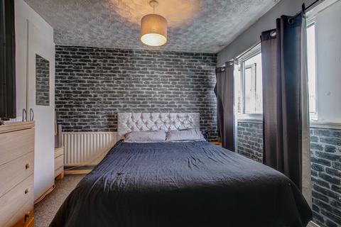 112 Bushley Close, Redditch, B98 7TX